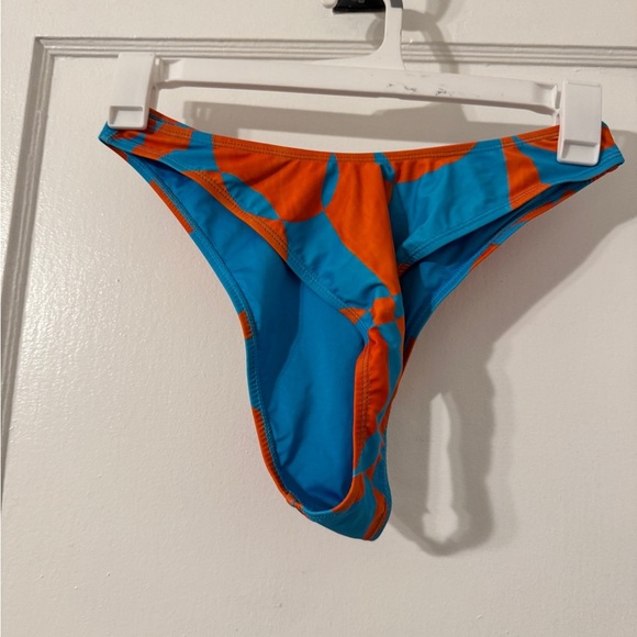 Fabletics High-Cut Classic Bikini Bottom NWT large - Picture 5 of 7